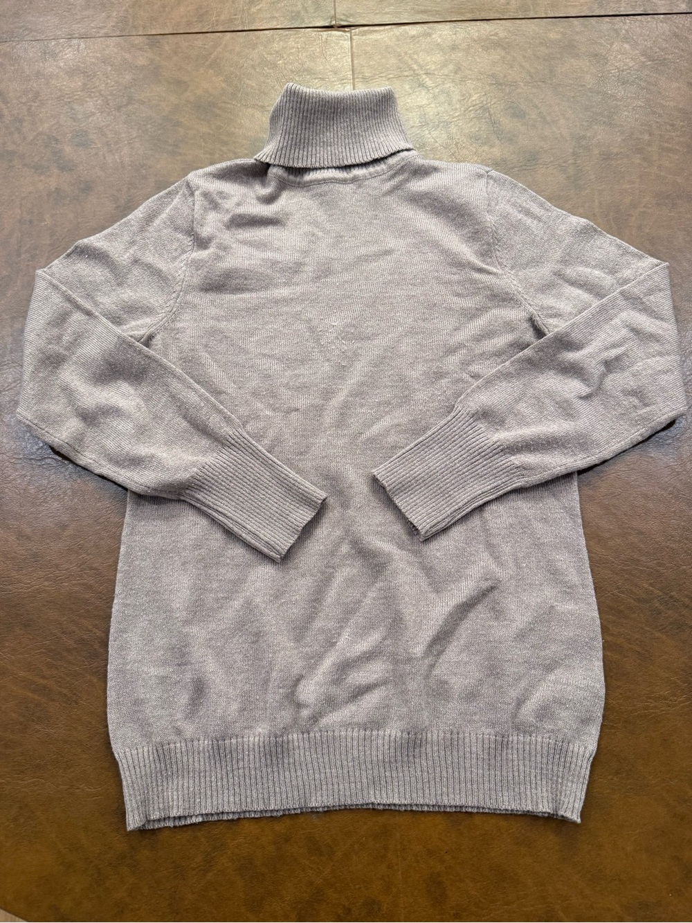 New York & Company Women’s Beige Turtleneck Sweater Size Small